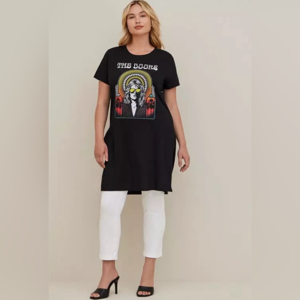 Torrid Black Split Side Tunic - The Doors 2x